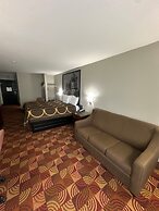 Super 8 by Wyndham Lake of the Ozarks