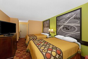 Super 8 by Wyndham Lake of the Ozarks