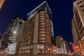 Metcalfe Hotel Montréal by Gray Collection