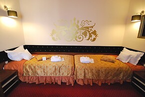 Dwór Kombornia Hotel & SPA