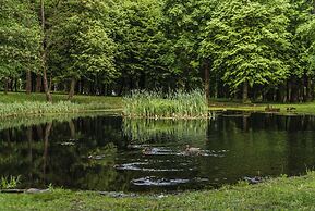 Dwór Kombornia Hotel & SPA