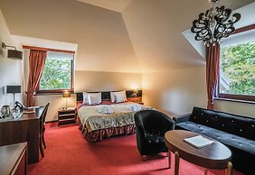 Dwór Kombornia Hotel & SPA