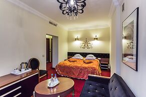 Dwór Kombornia Hotel & SPA