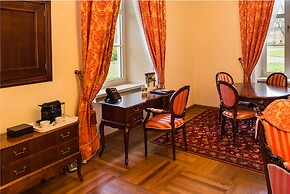 Dwór Kombornia Hotel & SPA