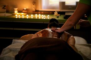 Dwór Kombornia Hotel & SPA