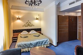 Dwór Kombornia Hotel & SPA