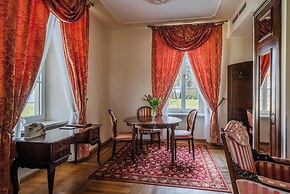 Dwór Kombornia Hotel & SPA