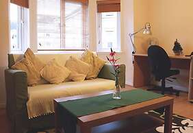 Grosvenor Gardens Hotel