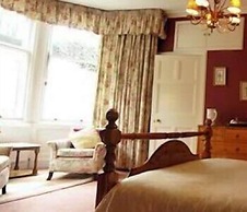 Grosvenor Gardens Hotel