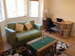 Grosvenor Gardens Hotel