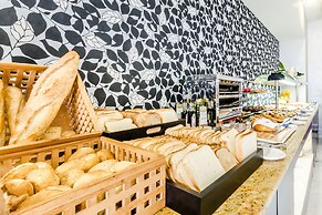 Eurostars Executive Hotel