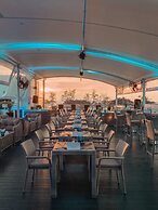 Absolute Bangla Suites