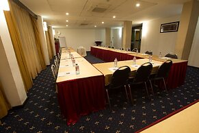 Best Western Premier Accra Airport Hotel