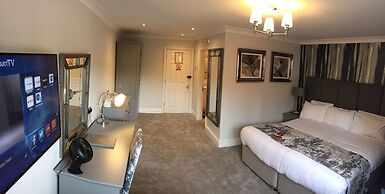 De Rougemont Manor Hotel & Suites