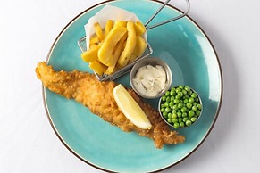 De Rougemont Manor Hotel & Suites