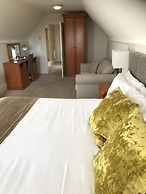 De Rougemont Manor Hotel & Suites