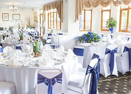 De Rougemont Manor Hotel & Suites