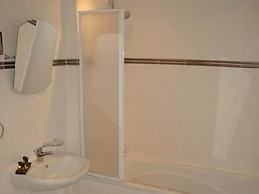 Adamton Country House Hotel