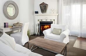 Farmhouse Inn