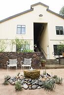 Farmhouse Inn