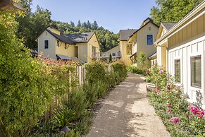 Farmhouse Inn