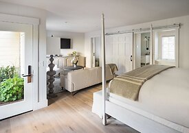 Farmhouse Inn