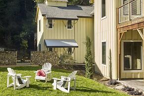 Farmhouse Inn