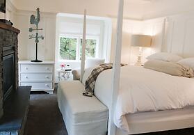 Farmhouse Inn