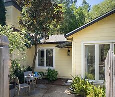 Farmhouse Inn