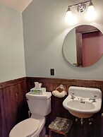 Bluebird Guesthouse