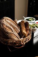 Axolute Comfort Hotel