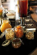 Axolute Comfort Hotel