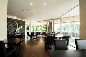 Axolute Comfort Hotel