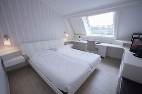 Axolute Comfort Hotel