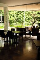 Axolute Comfort Hotel