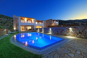The Noverian Scenic Crete 5 Star Hilltop Villa Resort & Spa
