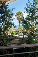 International Hotel & Suite