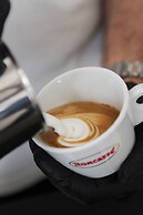 International Hotel & Suite