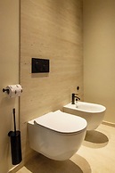 International Hotel & Suite