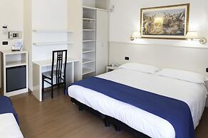 International Hotel & Suite