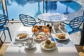 International Hotel & Suite