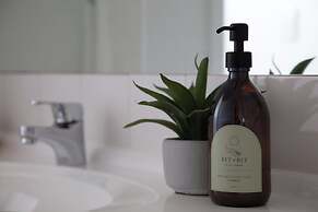 Ocean Beach Motor Lodge