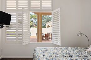 Ocean Beach Motor Lodge