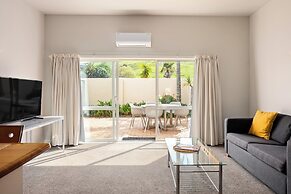 Ocean Beach Motor Lodge