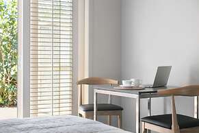 Ocean Beach Motor Lodge