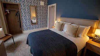 Brisbane House Hotel