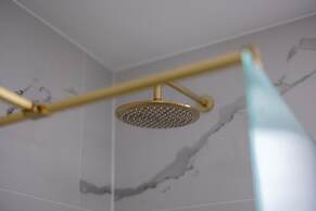 Brisbane House Hotel