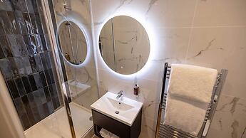 Brisbane House Hotel