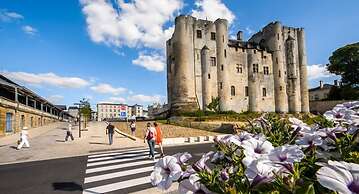 SO'LODGE Hôtel Niort A83