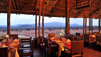 Kilaguni Serena Safari Lodge